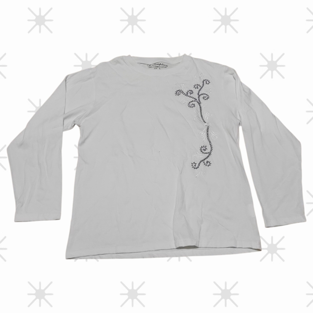 Elegant White Long Sleeve Tee with Embroidery